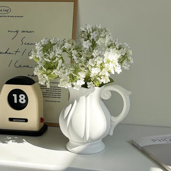 Nordic ins Style Retro Ceramic Vase White Water Bottle Decoration Living Room Desktop Dried Vase